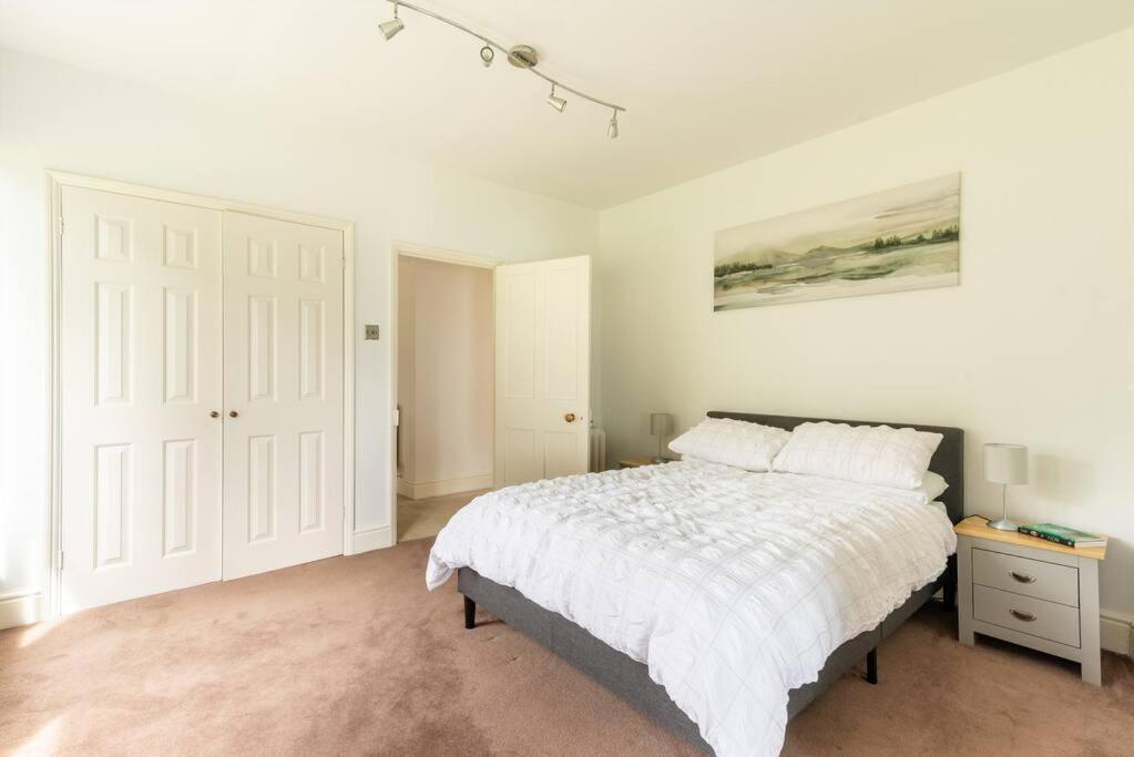 באת' Look No Further The Stable Block In Beautiful Beaufort House 2 Bedrooms מראה חיצוני תמונה