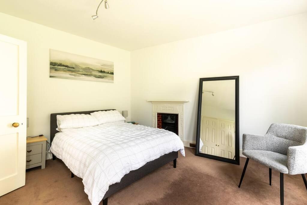 באת' Look No Further The Stable Block In Beautiful Beaufort House 2 Bedrooms מראה חיצוני תמונה